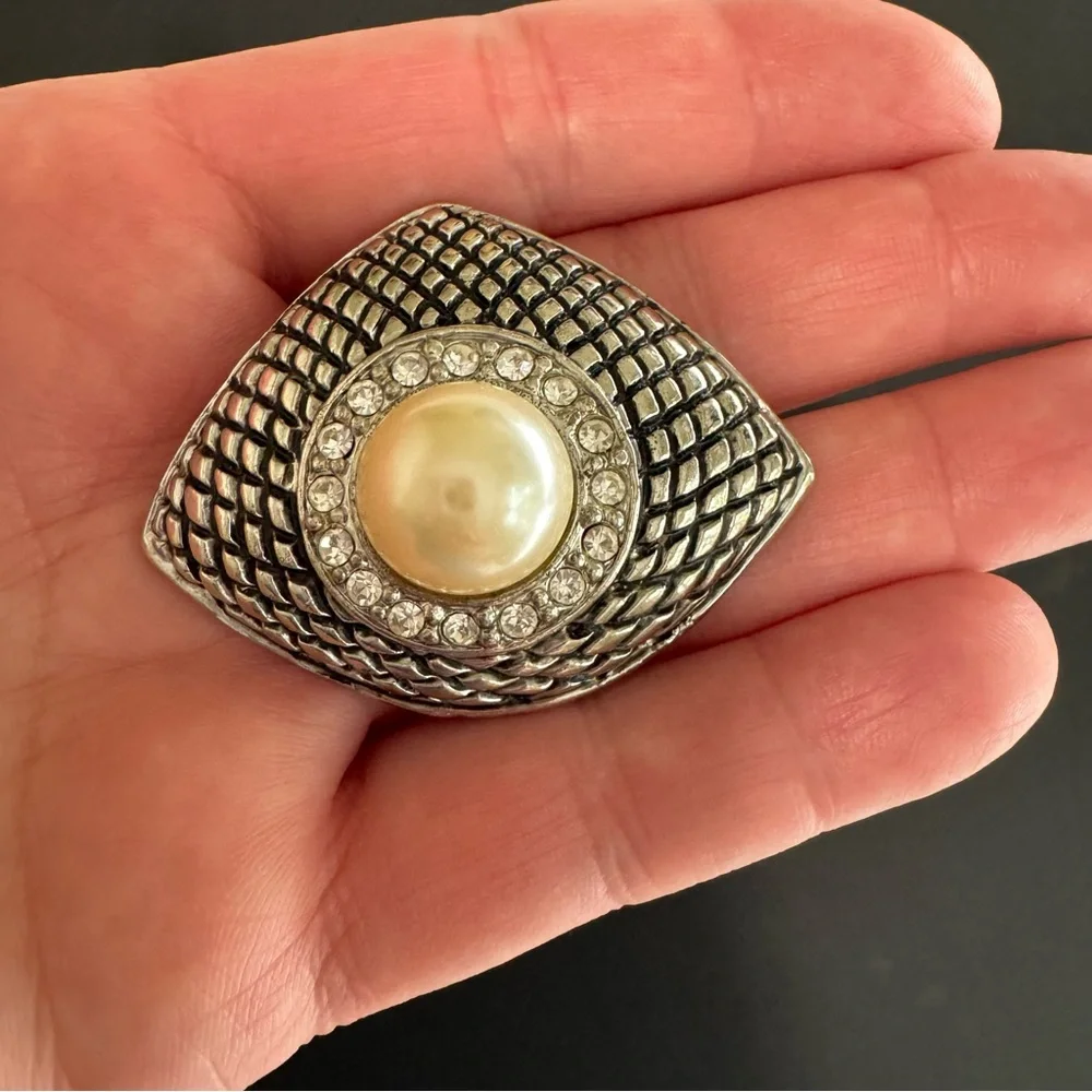 Vintage Faux Pearl Rhinestone Brooch Silver Tone Statement Bridal Scarf Coat Pin